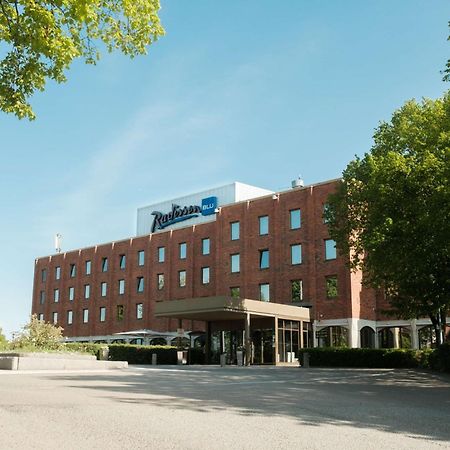 Radisson Blu Arlandia Hotel, Stockholm-Arlanda Exterior foto